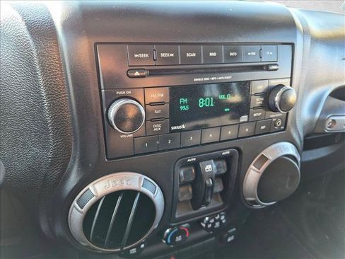 Used 2013 Jeep Wrangler Unlimited Sport AWD/4WD image 13