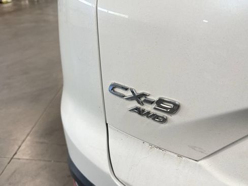 Used 2018 MAZDA CX-9 Touring w/ Touring Premium Package AWD/4WD image 5