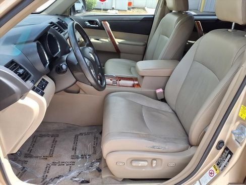 Used 2009 Toyota Highlander Limited AWD/4WD image 19
