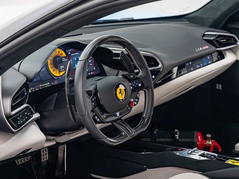 Certified 2024 Ferrari 296 GTB Base image 4