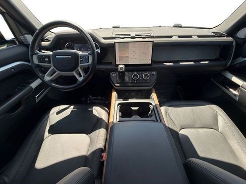 Used 2023 Land Rover Defender 130 SE AWD/4WD image 12