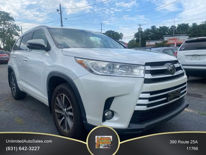 Used 2017 Toyota Highlander XLE