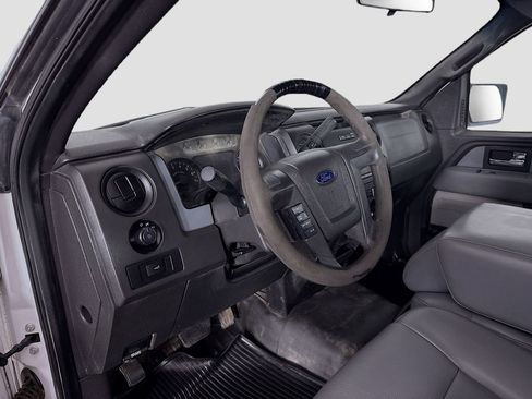 Used 2014 Ford F150 XL w/ Power Equipment Group RWD image 9