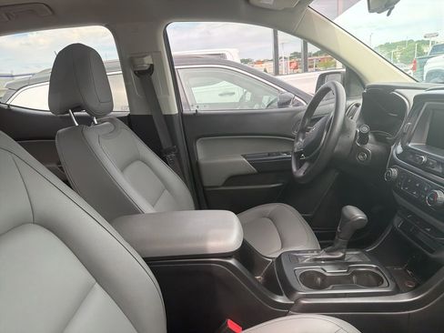 Used 2020 Chevrolet Colorado W/T w/ WT Convenience Package RWD image 5