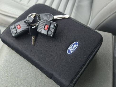 Used 2006 Ford F150 XLT RWD image 21
