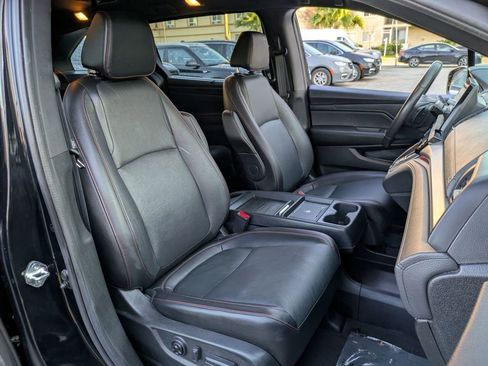 Used 2025 Honda Odyssey Sport-L image 28