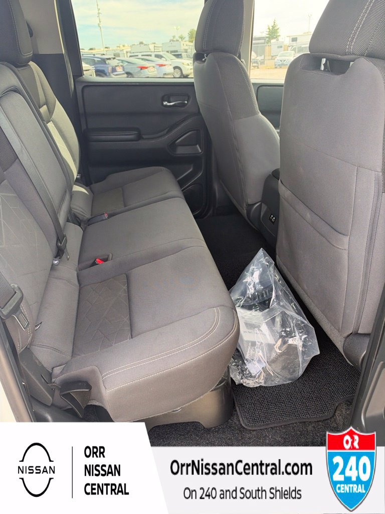 Used 2026 Nissan Frontier SV AWD/4WD image 9