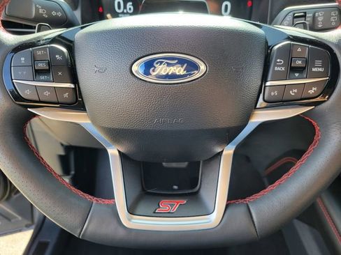 Used 2025 Ford Explorer ST image 20