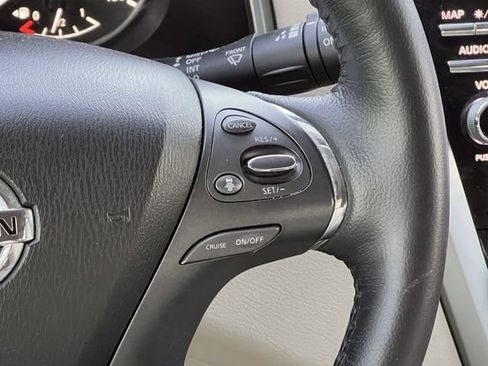 Used 2019 Nissan Murano Platinum w/ Cargo Package image 13