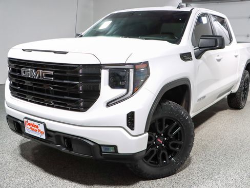 Used 2024 GMC Sierra 1500 Elevation w/ X31 Off-Road Package image 32