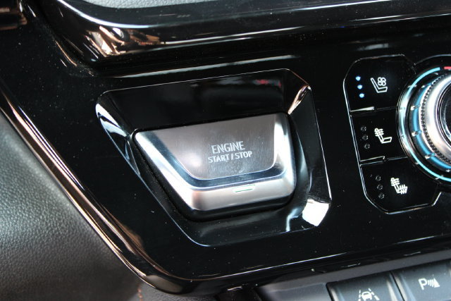 Used 2024 GMC Sierra 1500 AT4 w/ Technology Package AWD/4WD image 25