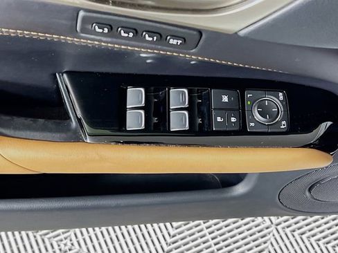 Used 2019 Lexus GS 350 F Sport RWD image 12