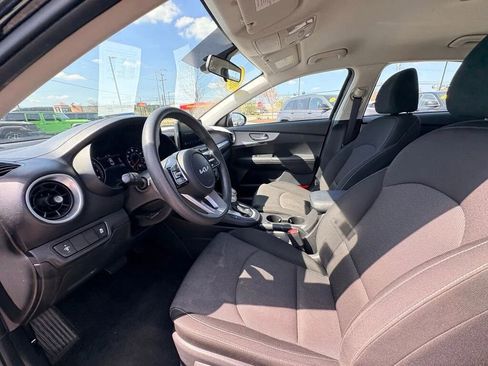 Used 2023 Kia Forte LXS FWD image 31