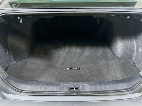 Used 2025 Nissan Altima 2.5 SV image 26