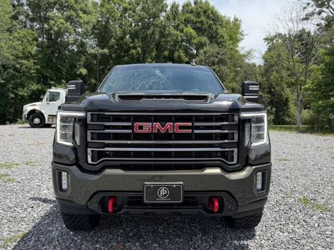Used 2023 GMC Sierra 2500 AT4 w/ Gooseneck/5TH Wheel Package AWD/4WD image 2