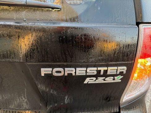 Used 2011 Subaru Forester 2.5X Limited image 10