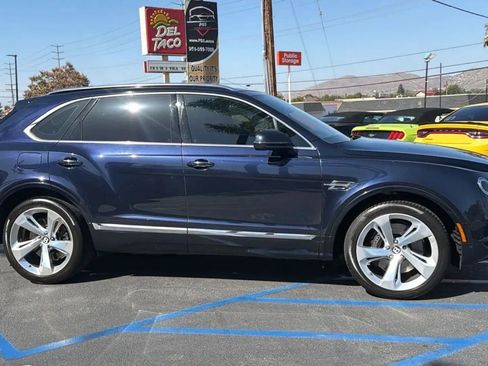 Used 2019 Bentley Bentayga AWD/4WD image 7
