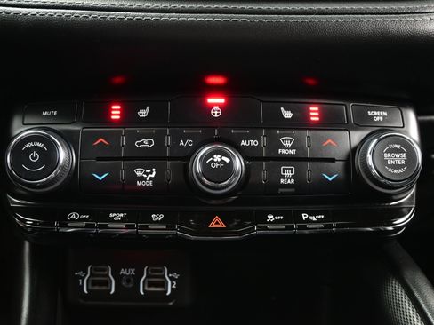 Used 2021 Dodge Durango GT AWD/4WD image 21