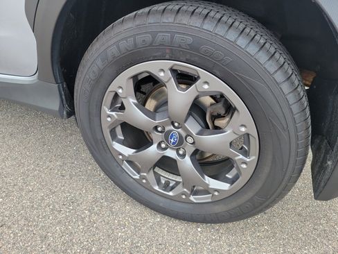 Used 2021 Subaru Crosstrek 2.5i Sport w/ Moonroof Package AWD/4WD image 26
