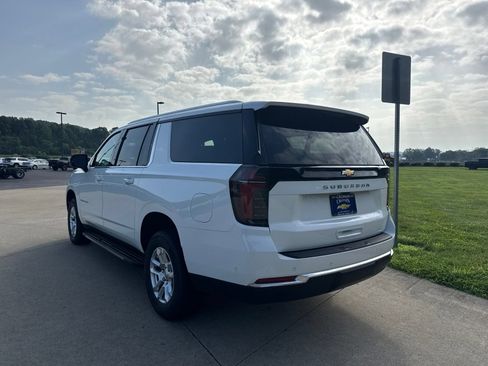 New 2026 Chevrolet Suburban LS AWD/4WD image 6
