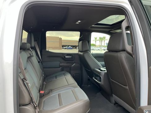 Used 2021 GMC Sierra 1500 Denali w/ Denali Premium Package AWD/4WD image 14