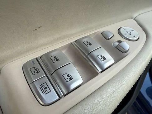 Used 2019 BMW ALPINA B7 xDrive AWD/4WD image 14
