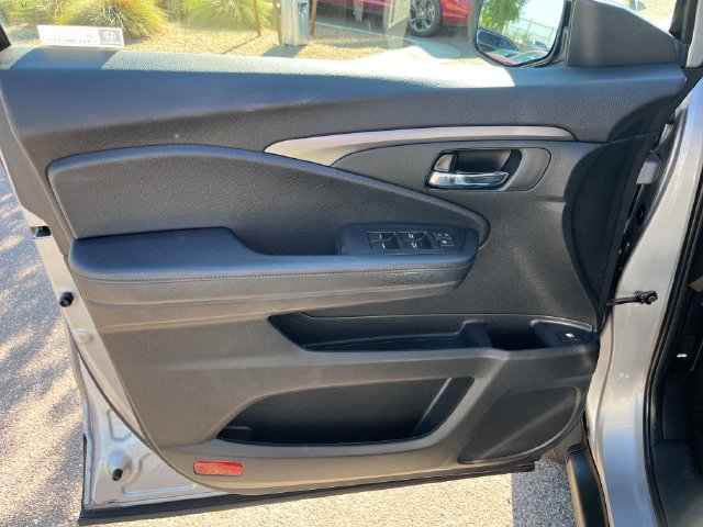 Used 2021 Honda Passport Sport image 4