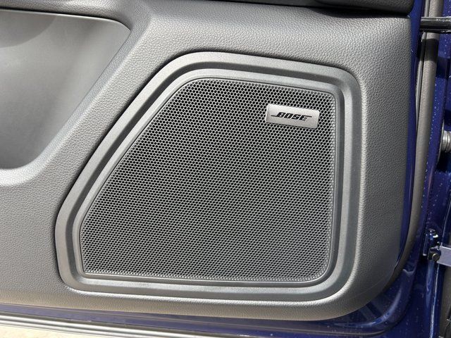 Certified 2026 Porsche Macan AWD/4WD image 23