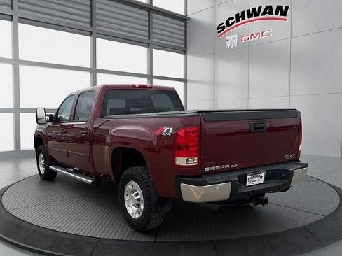 Used 2009 GMC Sierra 2500 SLT w/ Entertainment Package AWD/4WD image 6