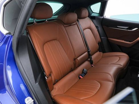 Certified 2023 Maserati Levante GT AWD/4WD image 15