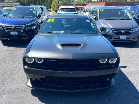 Used 2023 Dodge Challenger R/T w/ T/A Package RWD image 4