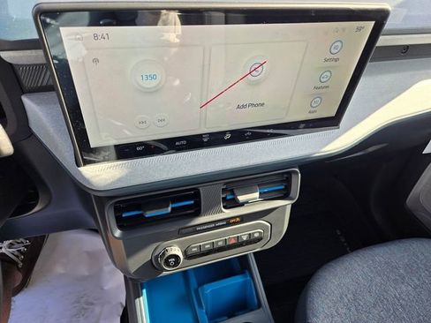 New 2026 Ford Maverick XLT AWD/4WD image 9