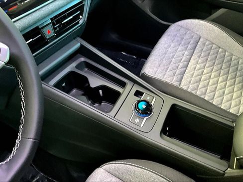 New 2025 Volkswagen Tiguan S image 17