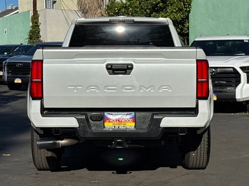 New 2025 Toyota Tacoma TRD Sport image 5