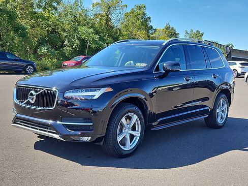 Used 2019 Volvo XC90 T5 Momentum w/ Advanced Package image 3
