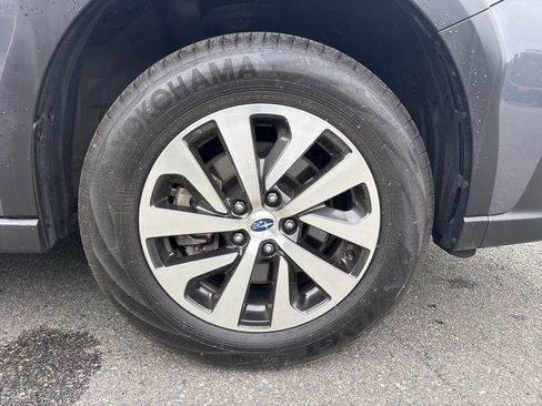 Used 2024 Subaru Outback Premium AWD/4WD image 50