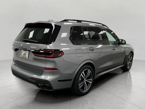 Certified 2026 BMW X7 M60i AWD/4WD image 3