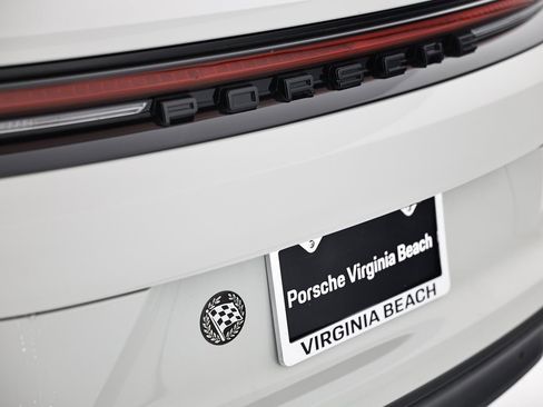 New 2026 Porsche Panamera 4 image 14