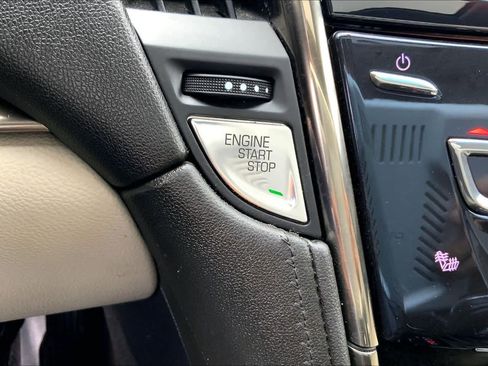 Used 2017 Cadillac ATS Luxury image 30