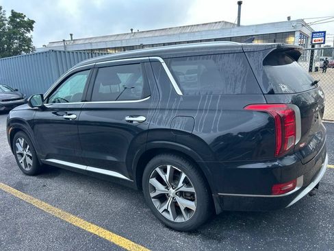 Used 2022 Hyundai Palisade Limited w/ Winter Package AWD/4WD image 7
