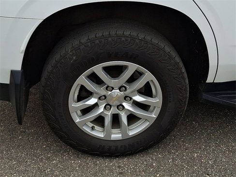 Used 2021 Chevrolet Tahoe LT image 30