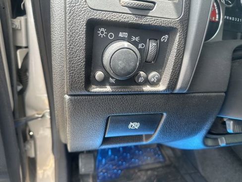 Used 2009 HUMMER H3 AWD/4WD image 15