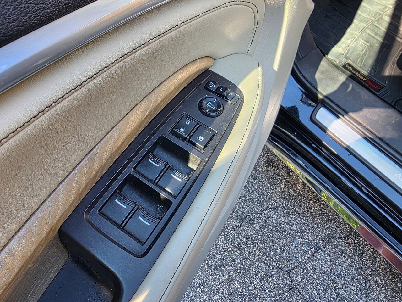 Used 2019 Acura MDX w/ Advance Package FWD image 12
