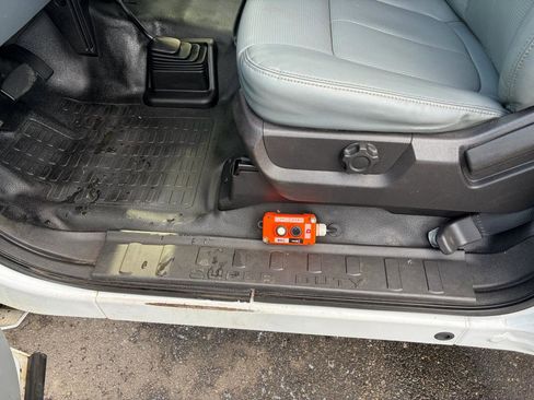 Used 2015 Ford F350 XL w/ Power Equipment Group image 22