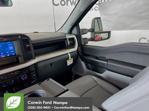 New 2026 Ford F550 4x4 Crew Cab Super Duty image 23