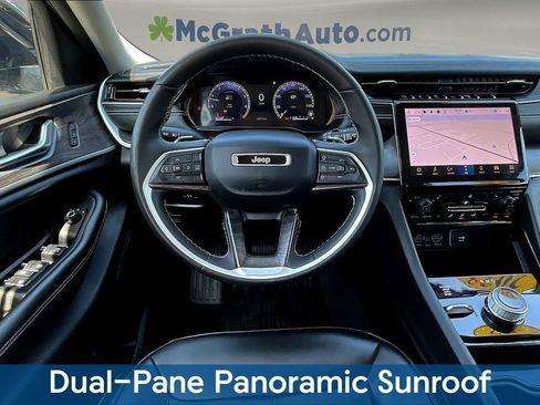 Used 2023 Jeep Grand Cherokee L Limited image 9