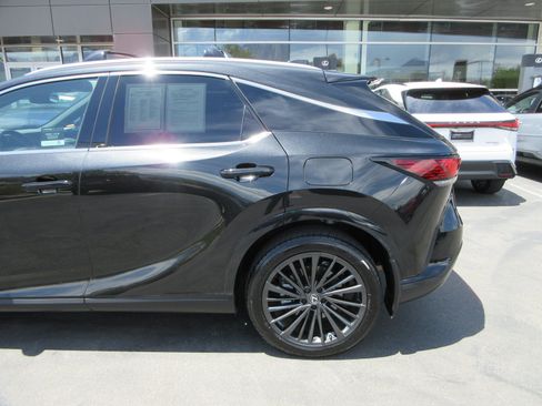 Used 2025 Lexus RX 350h w/ Convenience Package AWD/4WD image 4