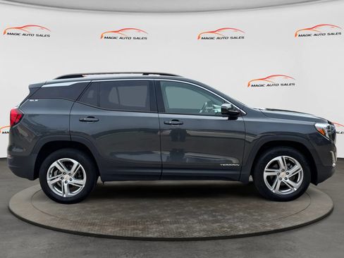 Used 2018 GMC Terrain SLE w/ Driver Convenience Package AWD/4WD image 6