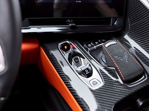Used 2025 Chevrolet Corvette Z06 RWD image 75