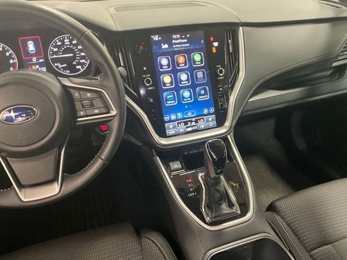 Used 2024 Subaru Outback Premium image 7